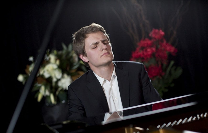 Сергей Белявский выиграл Международный конкурс пианистов в Испании